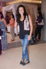 Pia Trivedi at Phoenix Market City Kurla in Mumbai on 21st April 2012 (30).JPG
